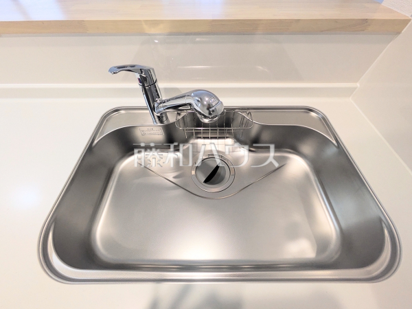 1号棟　キッチン　【東久留米市滝山２丁目】