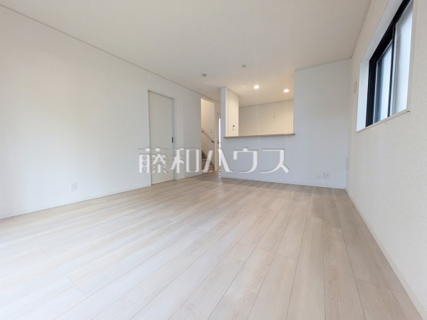 3号棟　リビング　【東久留米市滝山２丁目】