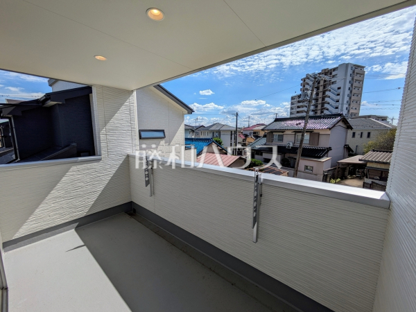 バルコニー　【小牧市応時４丁目】