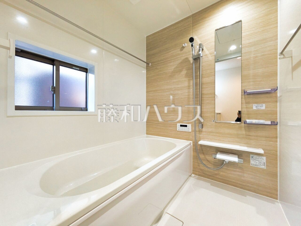 1号棟　浴室　【所沢市けやき台１丁目】