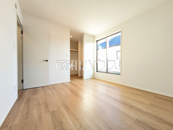 1号棟　居室　【所沢市けやき台１丁目】