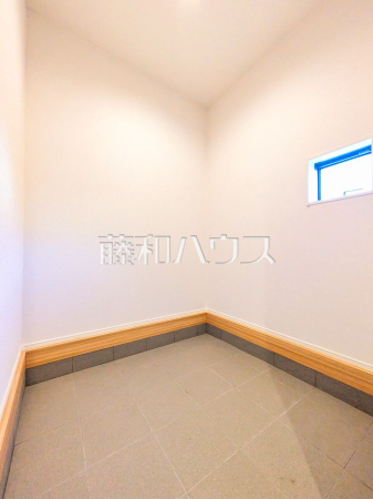 1号棟　収納　【所沢市けやき台１丁目】