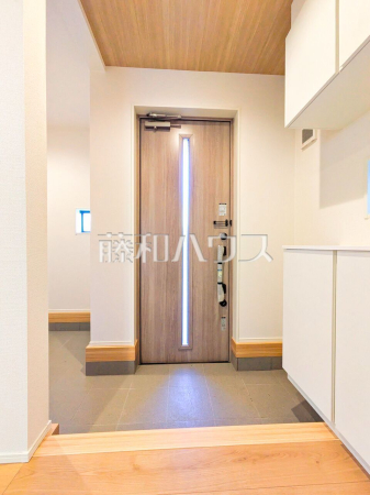 1号棟　玄関【所沢市けやき台１丁目】
