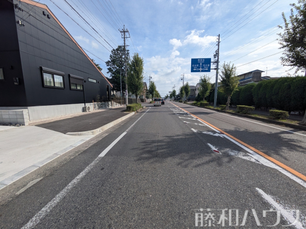接道状況および現場風景　【春日井市東野町５丁目】