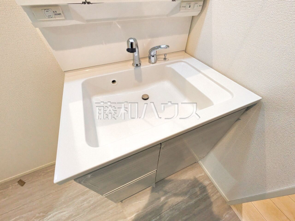 2号棟　洗面室　【所沢市けやき台１丁目】