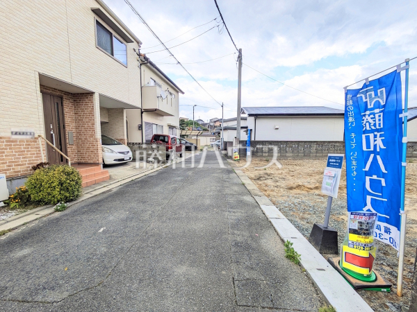 接道状況および現場風景　【糟屋郡粕屋町大字上大隈】