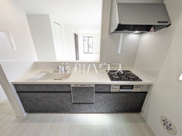 1号棟　キッチン　【名古屋市北区川中町】