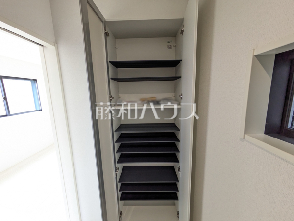 1号棟　玄関収納　【名古屋市北区川中町】