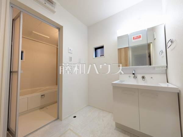 2号棟　洗面室　【名古屋市北区川中町】