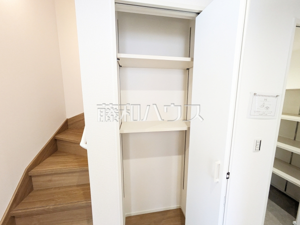 収納　【名古屋市北区成願寺１丁目】