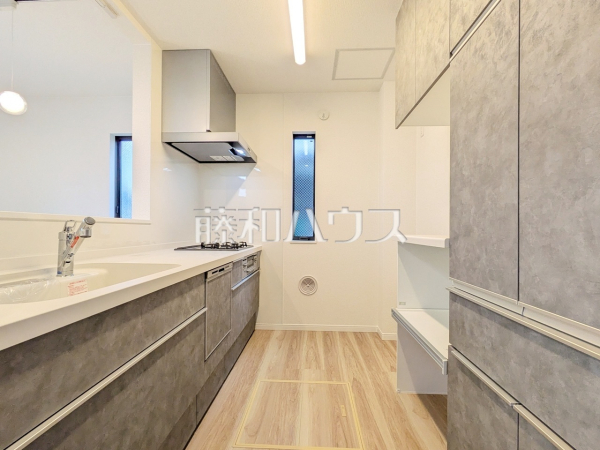 キッチン　【立川市一番町１丁目】
