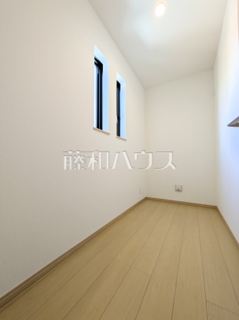 B号棟　フリースペース　【府中市住吉町３丁目】