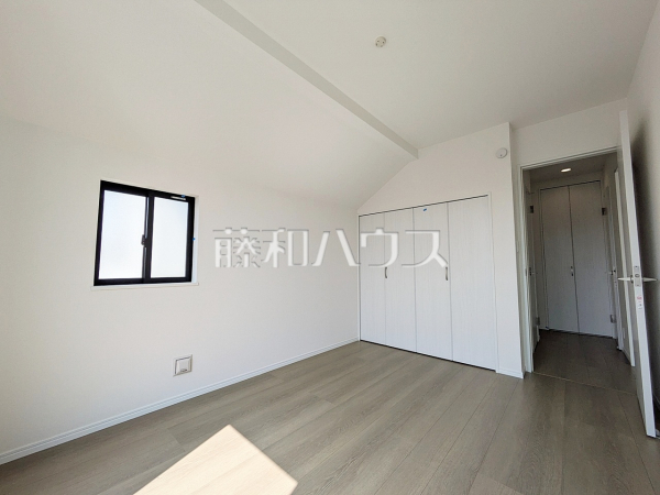 E号棟　居室　【府中市住吉町３丁目】