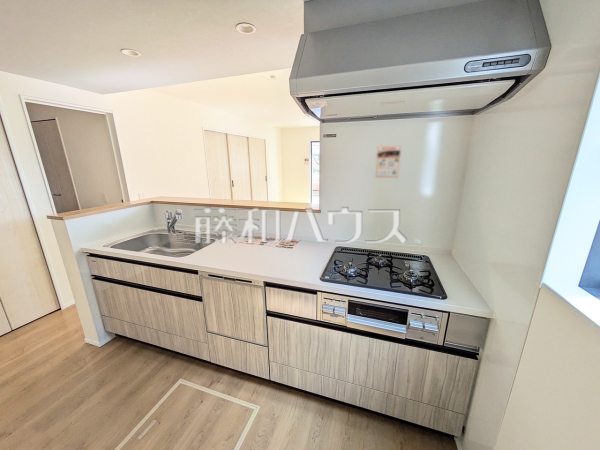 1号棟　キッチン　【福岡市東区三苫１丁目】