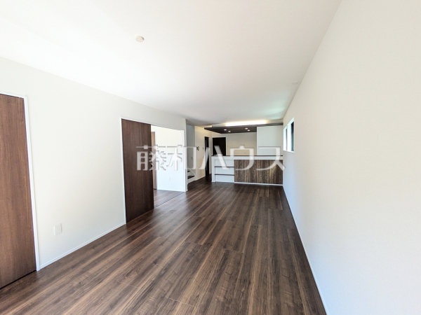 2号棟　リビング　【福岡市東区三苫１丁目】