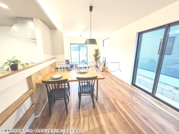 4号棟　リビング　【福岡市東区三苫１丁目】