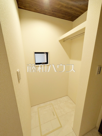 クローゼット【調布市西つつじケ丘１丁目】