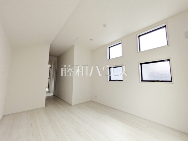 居室　【調布市西つつじケ丘１丁目】