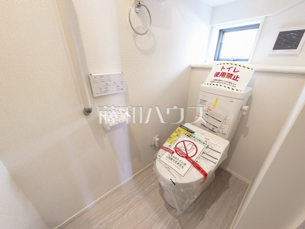 1号棟　トイレ　【富士見市水谷東１丁目】