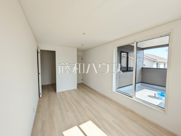 2号棟　居室　【福岡市西区野方５丁目】