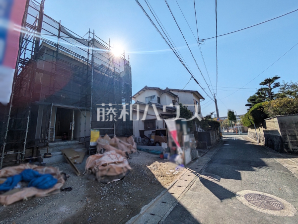 接道状況および現場風景　【福岡市南区西長住１丁目】