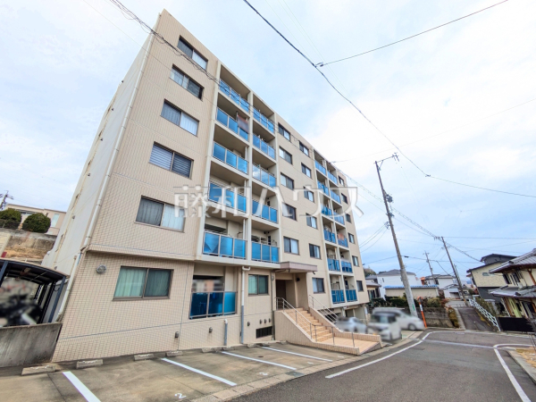 外観　【グレースメゾン小牧ヒルズ】