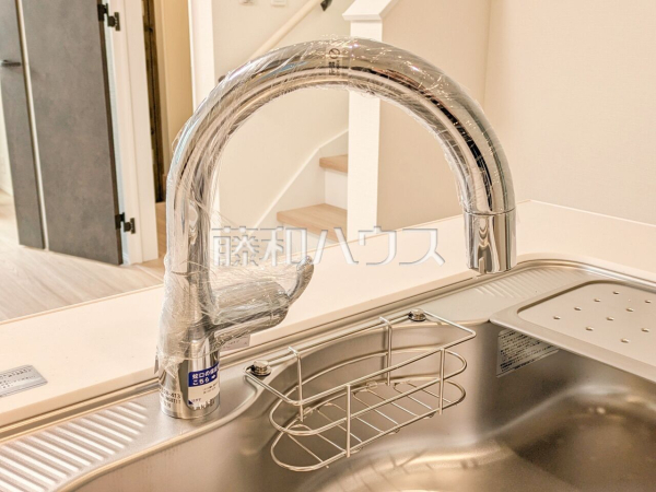 2号棟　キッチン　【練馬区平和台３丁目】