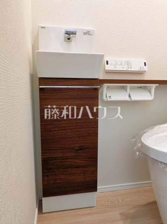 2号棟　トイレ　【練馬区平和台３丁目】