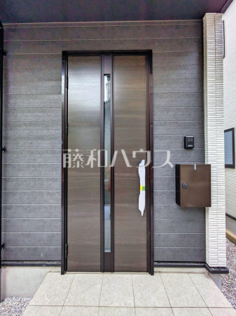 2号棟　玄関　【八王子市鹿島】