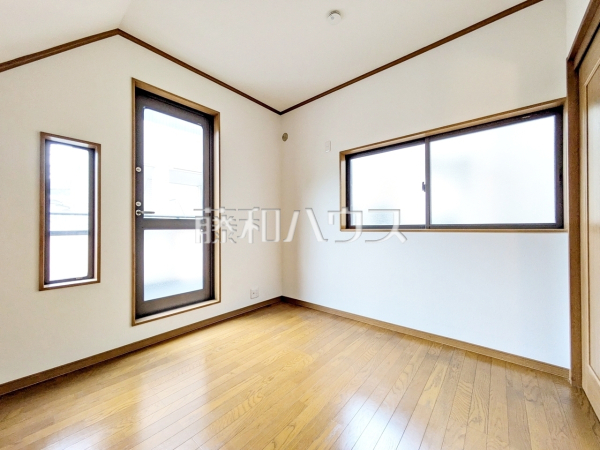 居室　【新座市栗原６丁目】