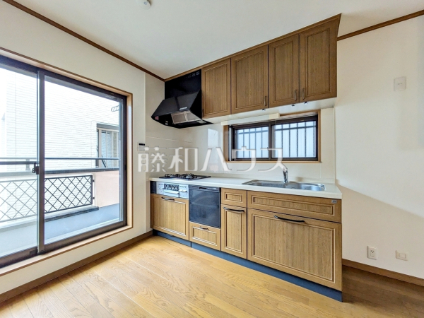 キッチン　【新座市栗原６丁目】