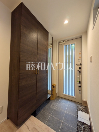 玄関ホール　【練馬区貫井５丁目】