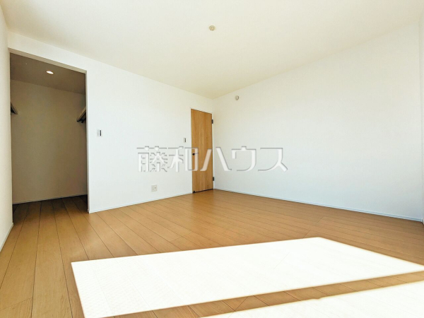 居室　【八王子市東浅川町】