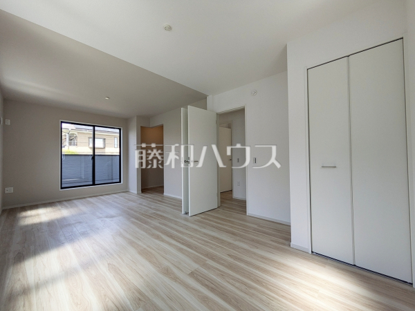 1号棟　居室　【調布市緑ケ丘１丁目】