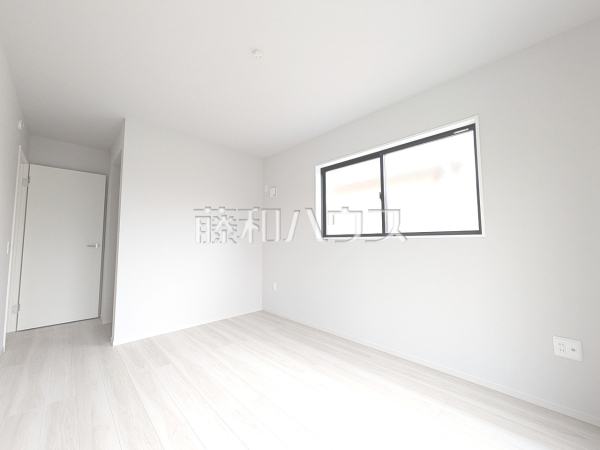 2号棟　居室　【調布市緑ケ丘１丁目】