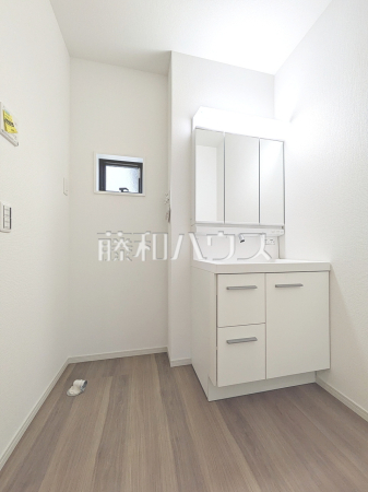 3号棟　洗面室　【調布市緑ケ丘１丁目】