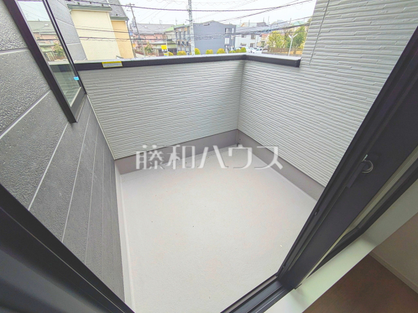 3号棟　バルコニー　【調布市緑ケ丘１丁目】