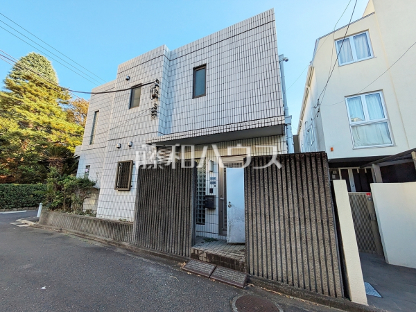 現地写真（現況：古屋有り）　【世田谷区祖師谷３丁目】