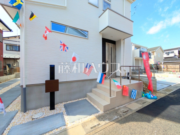 4号棟　玄関　【富士見市水谷東１丁目】