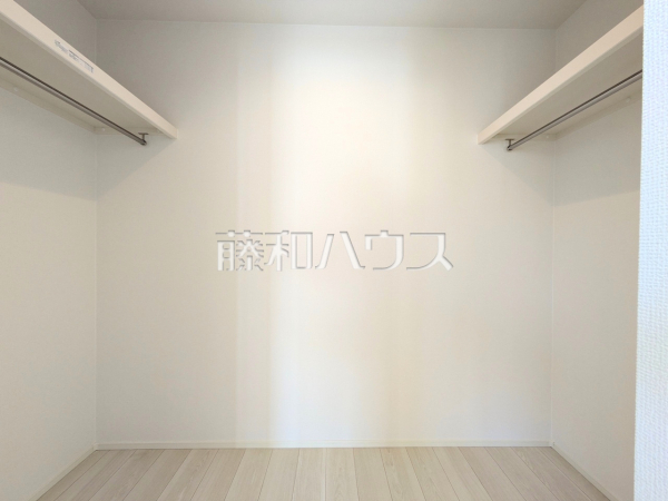 4号棟　ウォークインクローゼット　【富士見市水谷東１丁目】