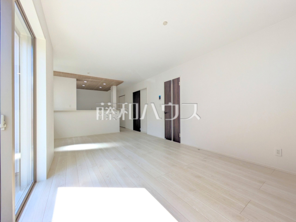 4号棟　リビング　【富士見市水谷東１丁目】