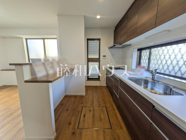 キッチン　【春日井市神屋町】