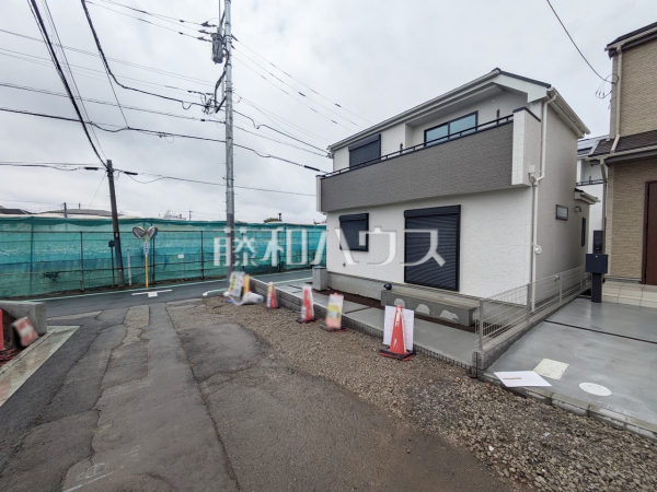 接道状況および現場風景　【東村山市秋津町３丁目】