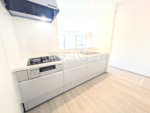 C号棟　キッチン　【東村山市秋津町３丁目】