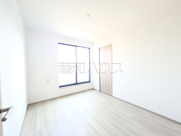 C号棟　居室　【東村山市秋津町３丁目】