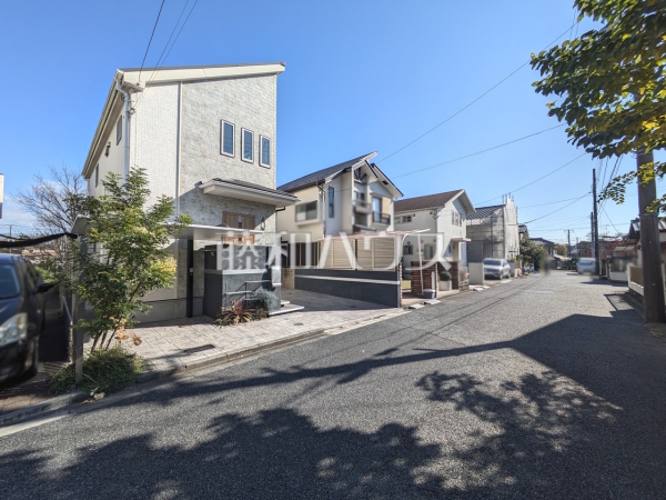 接道状況および現場風景　【東村山市恩多町５丁目】