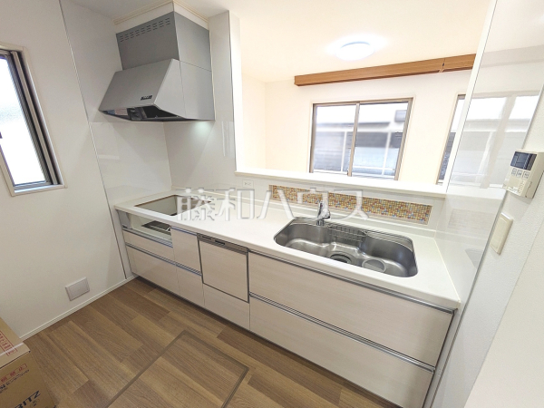 キッチン　【東村山市恩多町５丁目】