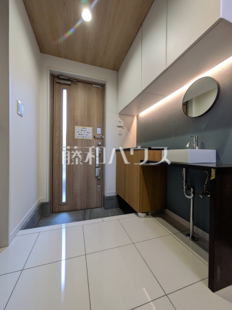 B号棟　玄関ホール　【杉並区下井草３丁目】