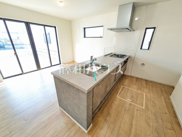 2号棟　キッチン　【八王子市めじろ台４丁目】