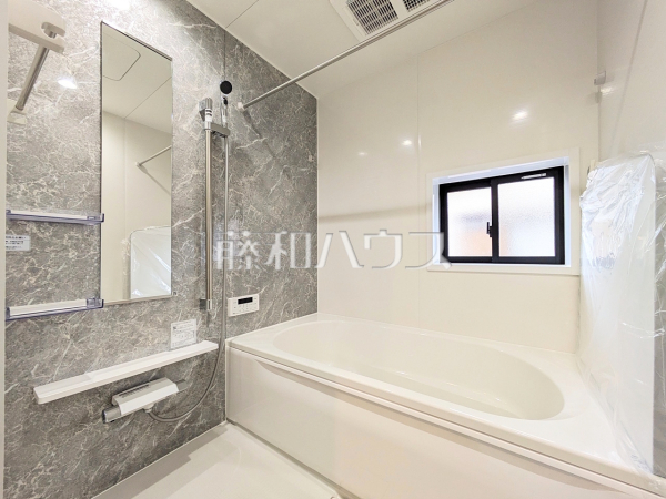 浴室　【富士見市渡戸１丁目】
